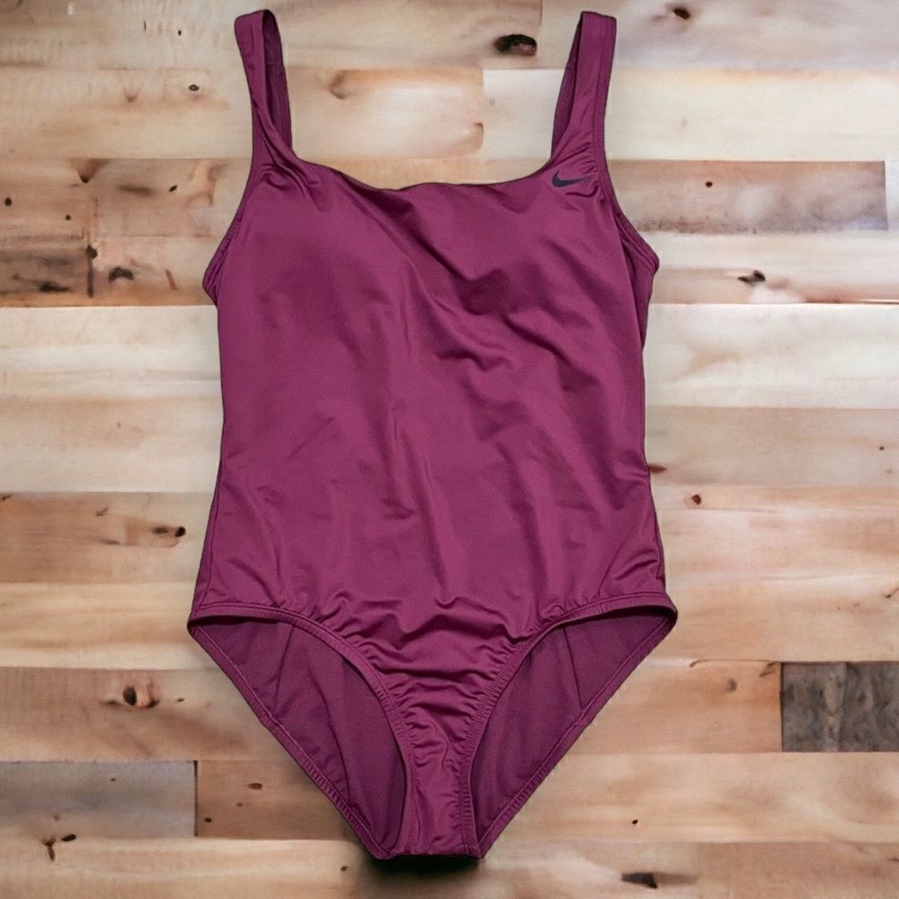 Nike Women's Swim One Piece - Maroon